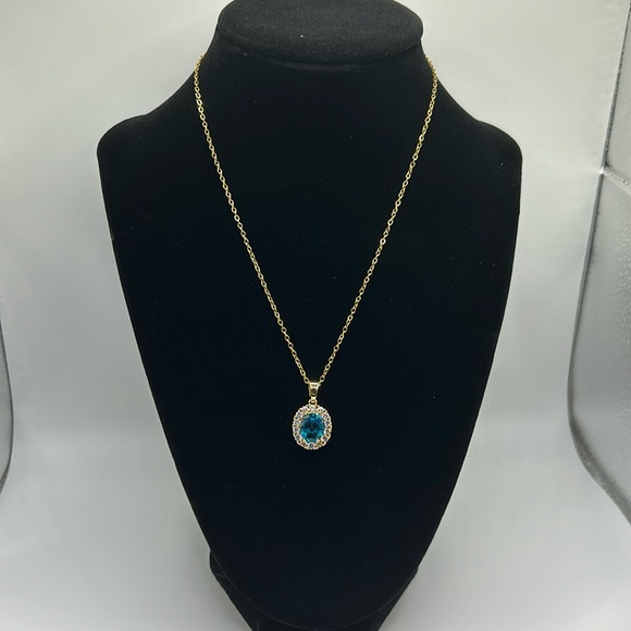 Swarovski Jewelry - Swarovski Crystal Gold Necklace 16 Inch NWOT